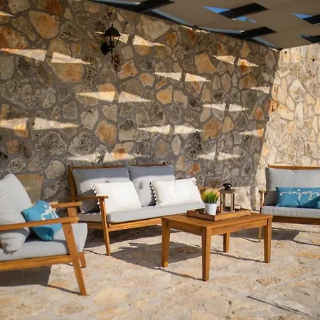 Ferienhaus Fur 7 Personen Und 1 Kind In Dubrava Kod Sibenik, Dalmatien Norddalmatien * Sibenik
